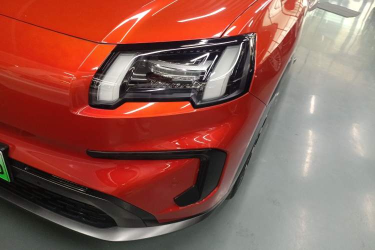 Used AION V 2024 Aion Tyrannosaurus 650 LiDAR Edition Left Front Headlight