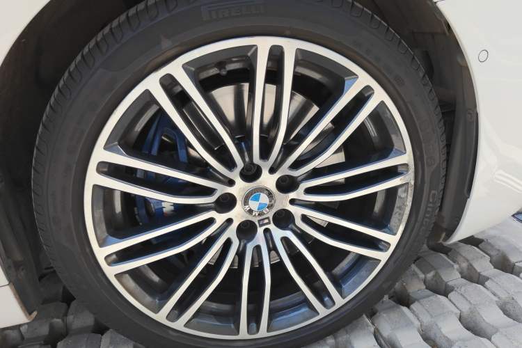Used BMW 5 Series 2018 540i M Sport Package