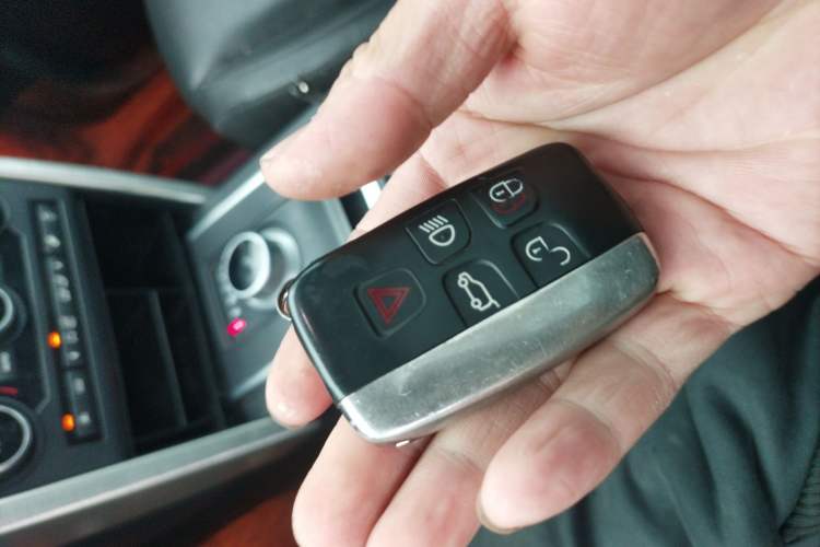 Used Land Rover Discovery Sport 2016 2.0T SE