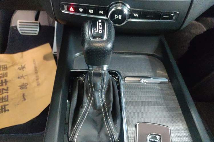 Used Volvo XC60 2018 T5 4x4 Smart & Sporty Edition