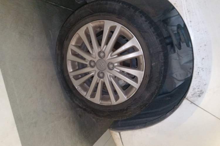 Used Toyota Vios FS 2017 1.5L CVT Fengchi Edition Right Front Wheel Hub