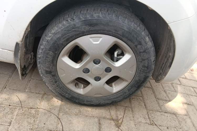 Used Roewe Clever 2021 302 km New Four-Seater Super-Efficient Version
