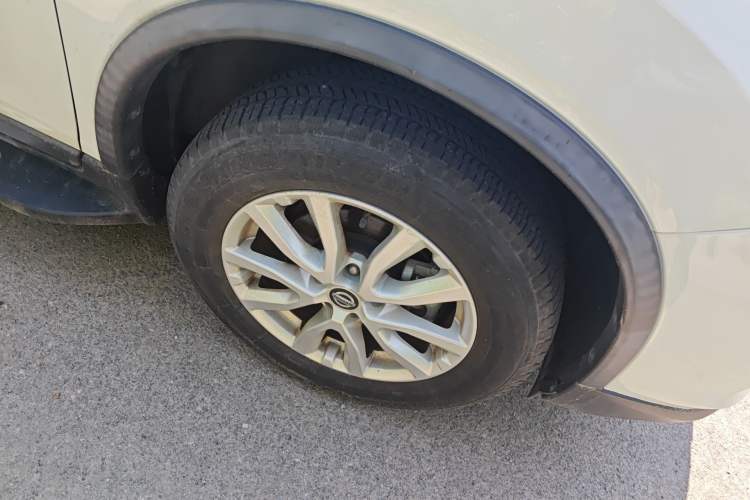 Used Nissan X-Trail 2020 2.0L XL ITS CVT 2WD SmartConnect Comfort Edition Right Front Wheel Hub