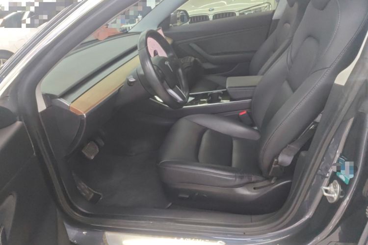 Used Tesla Model 3 2019 Long-Range Rear-Wheel-Drive Version
