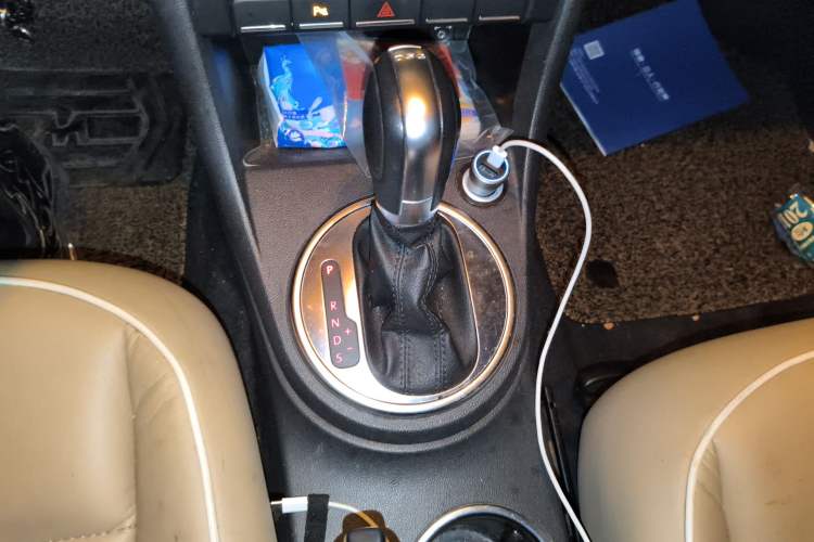 Used Volkswagen Beetle 2014 1.2TSI Comfort Model Gear Lever