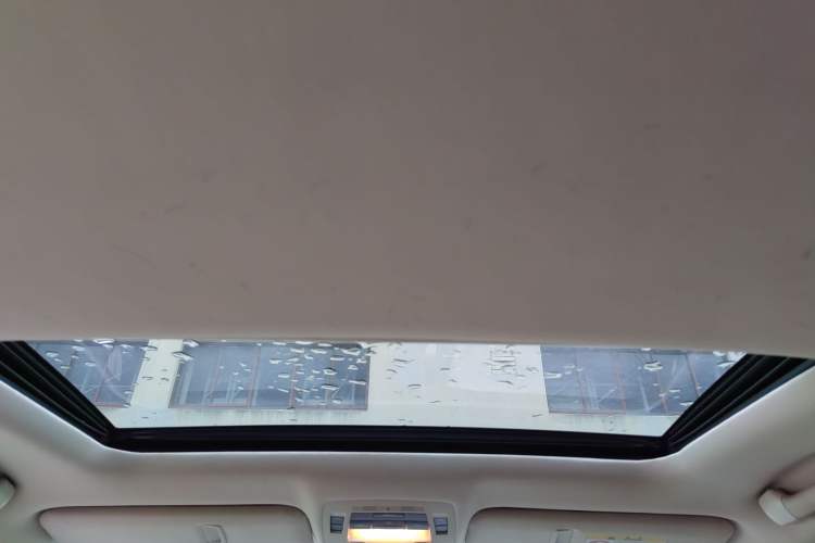 Used Lexus RX Classic 2013 270 Elite Edition Headliner