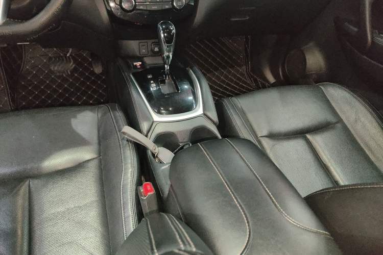 Used Nissan X-Trail 2019 2.0L CVT Smart Connect Comfort Edition 2WD
