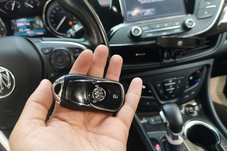 Used Buick Envision 2018 20T Two-Wheel-Drive Elite Model