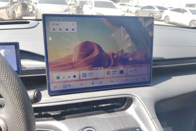 Used Geely Galaxy E5 2024 530 km Exploration+ Version Audio And AC Panel