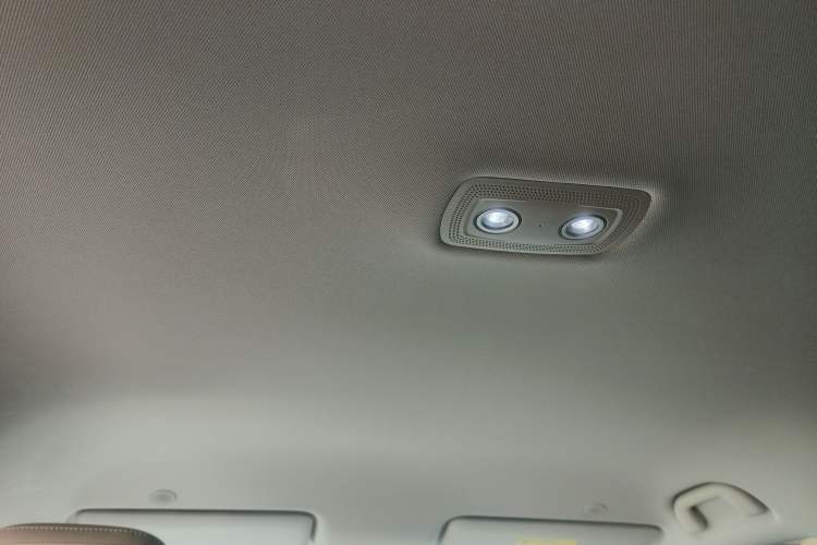 Used BYD Yuan UP 2025 Intelligent Driving Version 401 KM Dynamic Edition Headliner