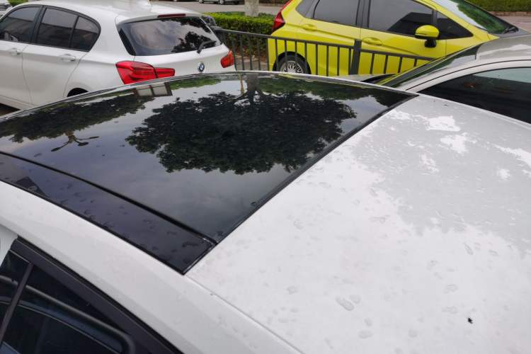 Used Volkswagen Lamando 2017 280TSI DSG Comfort Edition
