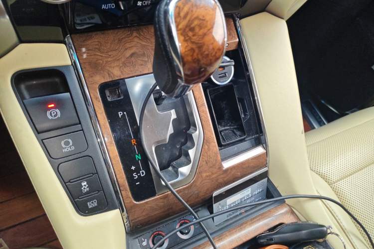 Used Toyota Alphard 2018 3.5L Prestige Edition Gear Lever