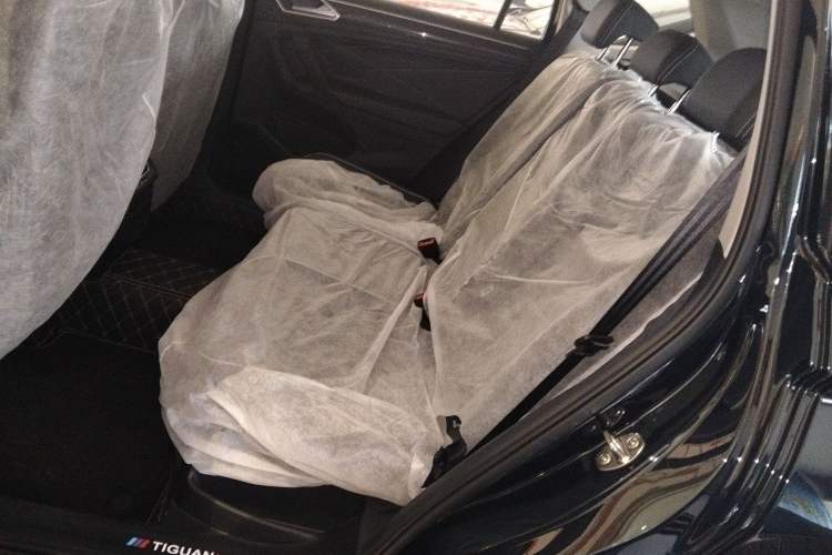 Used Volkswagen Tiguan L 2025 Model, Outstanding Version, 300TSI Automatic Two-Wheel Drive Longteng Edition
