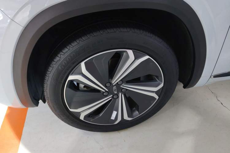 Used Geely Auto Monjaro L 2022 1.5T Thunder Hi·F Plug-in Hybrid Super Rui
