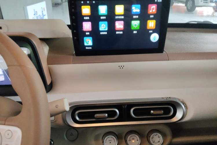 Used Wuling Hongguang MINIEV 2024 3rd Generation 215km Youth Edition
