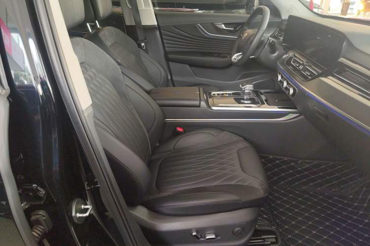 Used Hongqi HS5 2023 2.0T Four-Wheel Drive Flagship Pro Edition