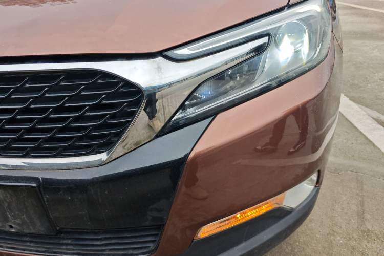 Used DS 6 2014 1.6T Luxury Edition THP160
