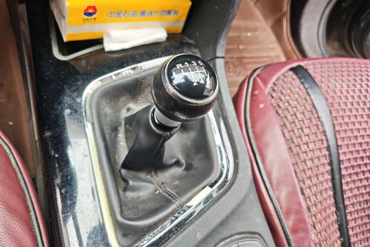 Used Soueast DX7 2016 1.5T Manual Triumph Edition
