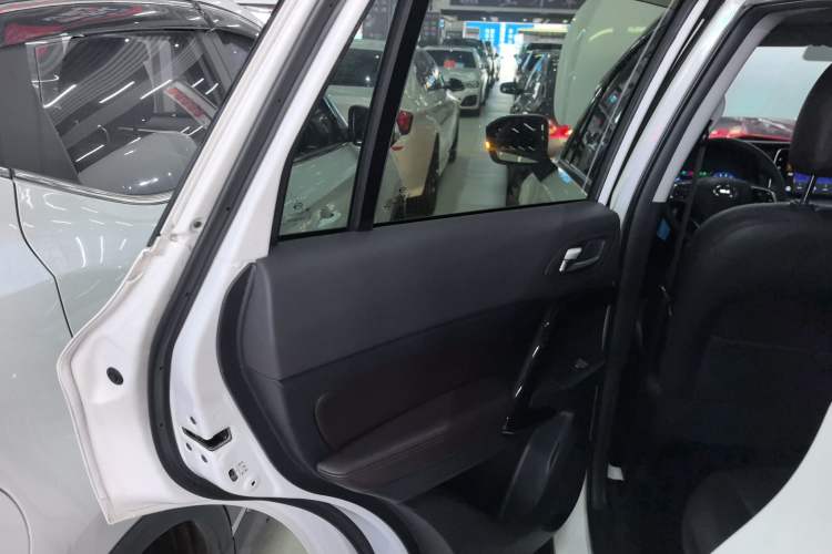 Used GAC Trumpchi GS4 2018 235T Automatic Two-Wheel Drive Luxury Smart Connectivity Version