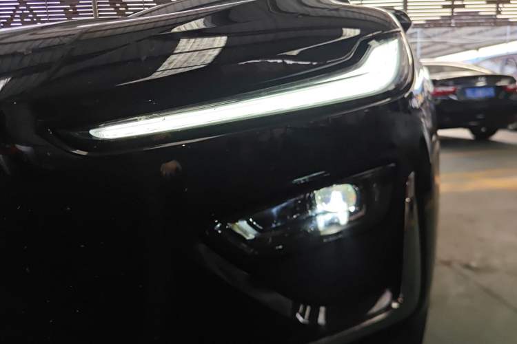 Used NETA X 2024 500 Prestige Edition Left Front Headlight