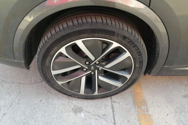 Used Li Auto L9 2022 Max model
