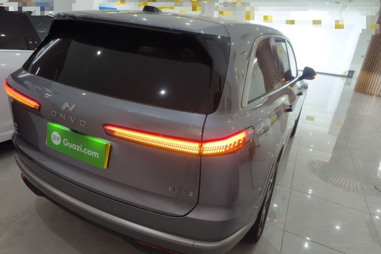 Used ONVO Luxeed L90 2025 Model—Ultra Six-Seater Version