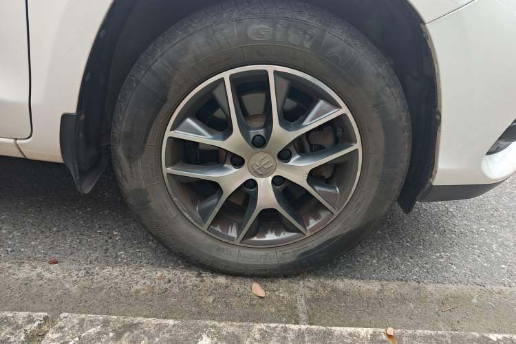 Used BYD Song 2018 1.5TID Automatic Smart Connect Prestige Model
