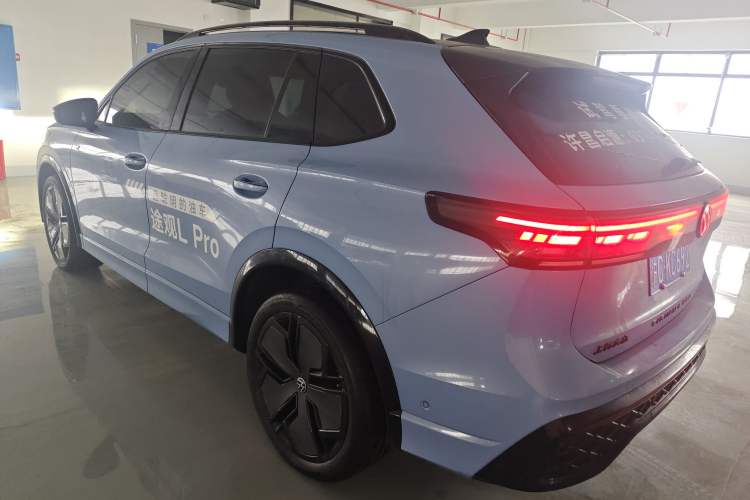 Used Volkswagen Tiguan L 2024 PRO 380TSI Four-Wheel Drive R-Line Prestige Edition
