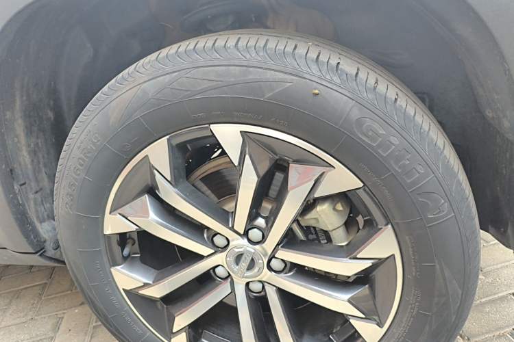 Used Haval DARGO 2021 1.5T DCT Two-Wheel Drive Border Collie Edition Right Front Wheel Hub