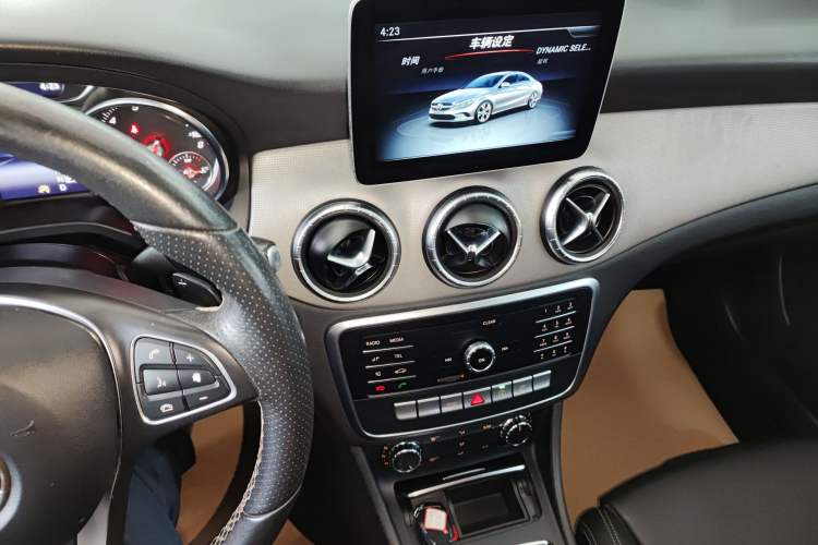 Used Mercedes-Benz CLA 2018 CLA 200 Sport Edition Audio And AC Panel