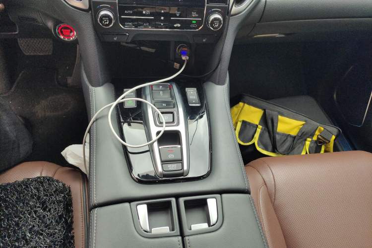 Used Honda UR-V 2017 370TURBO 2WD Prestige Edition China V Gear Lever