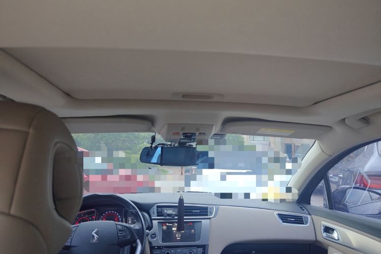 Used DS 5LS 2016 1.8T Luxury Edition THP200