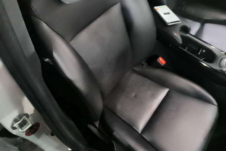 Used Honda XR-V 2021 220TURBO CVT Comfort Version Right Front Seat