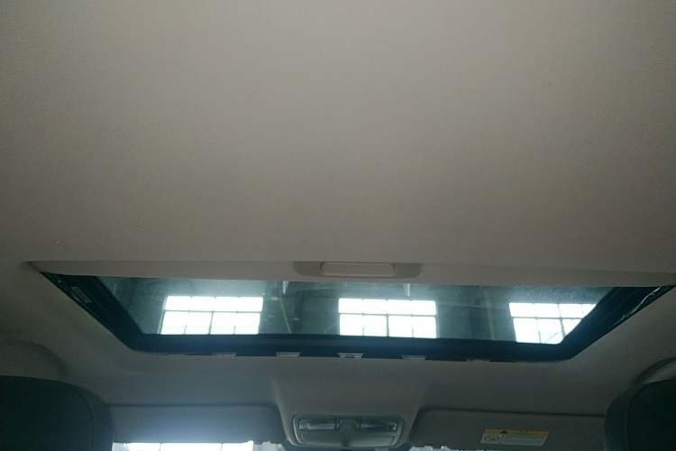 Used CHANGAN CS75 2016 2.0L Manual Leading Version China V Standard Headliner