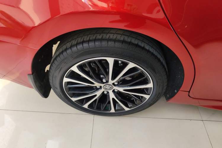 Used Toyota Camry 2019 2.5S FENGSHANG Version China VI Standard Exterior 5