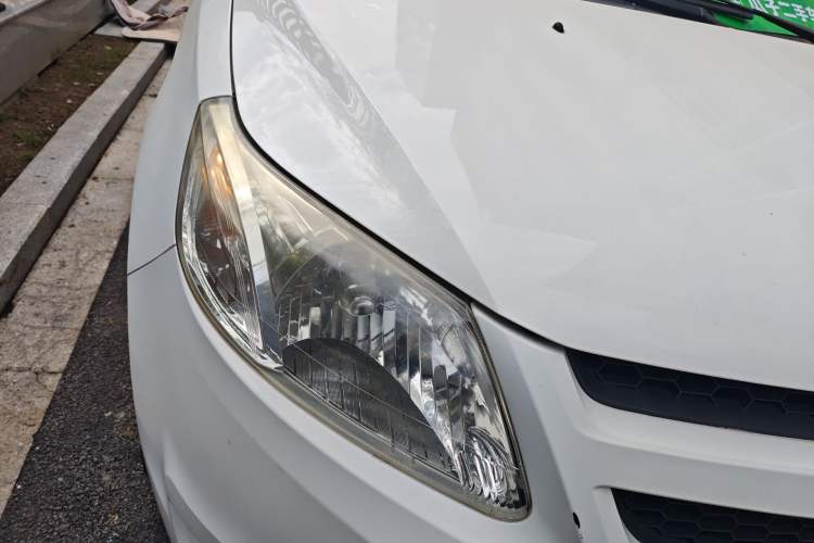 Used Chevrolet Sail 2013 Sedan 1.4L Manual - Youyi Happiness Edition