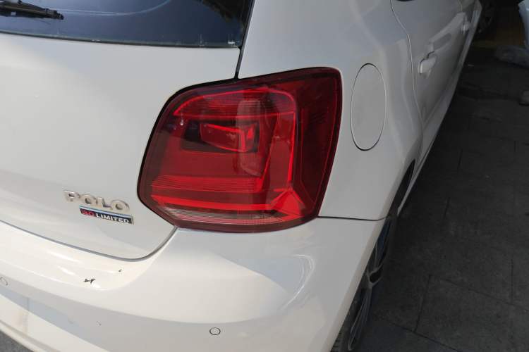 Used Volkswagen Polo 2014 1.6L Automatic Comfort Edition