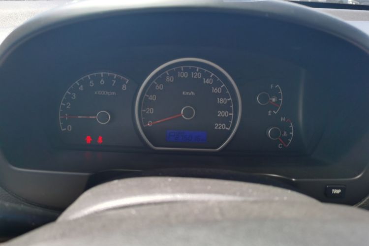 Used Hyundai Celesta 2011 1.6L Automatic Comfort Edition Instrument Cluster