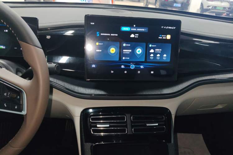 Used BYD Qin PLUS 2023 Champion Edition DM-i 55KM Leading Model
