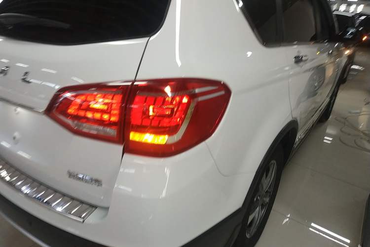 Used Haval H6 2014 Sport Version 1.5T Manual Two-Wheel Drive Elite Edition
