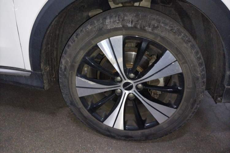 Used Roewe RX5 2020 PLUS 300TGI Automatic Ali New Year Special Edition
