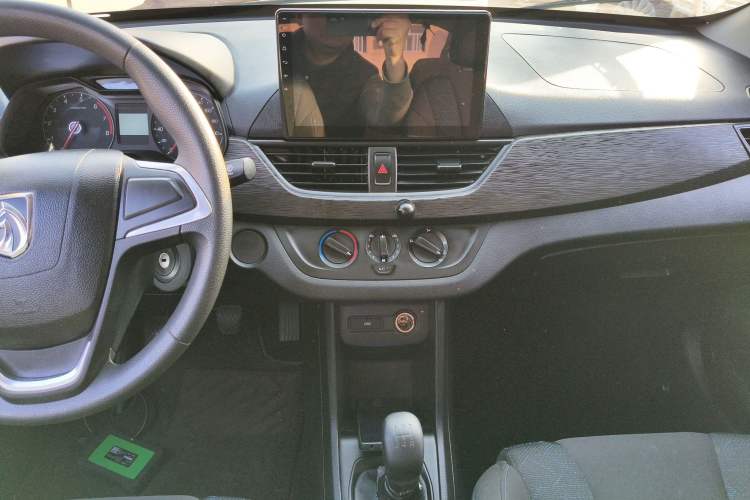 Used Baojun 310 2020 1.2L Manual Comfort Edition