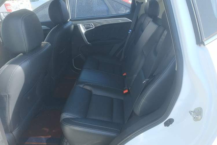 Used Geely Auto Vision X6 2016 1.8L Manual Luxury Model