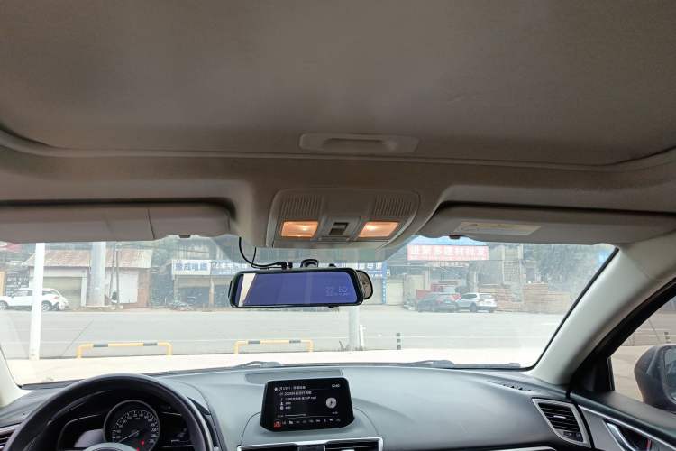 Used Mazda Mazda 3 Axela 2019 Cloud-Controlled Version Sedan 1.5L Automatic Luxury Trim China V Standard