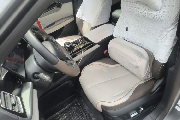 Used BYD Qin PLUS 2023 Champion Edition DM-i 120KM Excellence Model