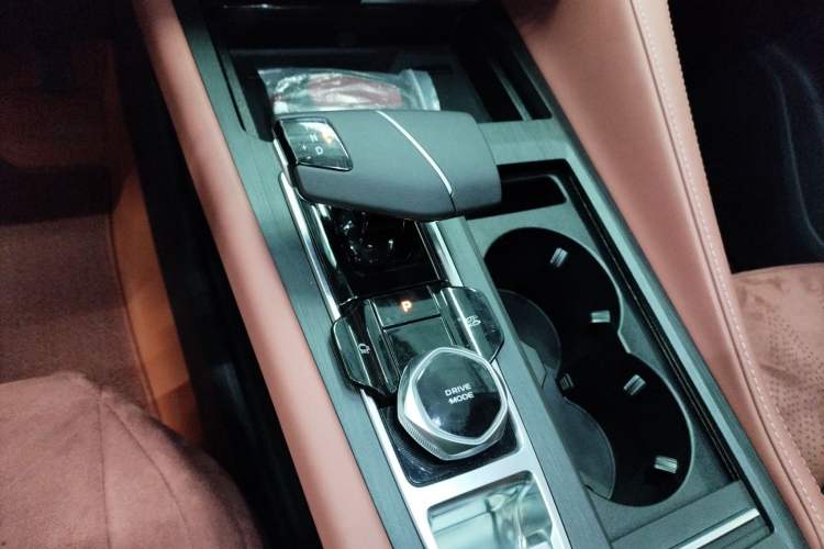 Used Changan CS75 PLUS 2025 Model, 3rd Generation Champion Edition 1.5T Jinghang Version