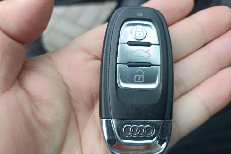 Used Audi A6L 2012 30 FSI Comfort Model