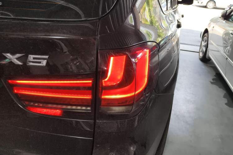 Used BMW X5 (Import) 2017 xDrive28i
