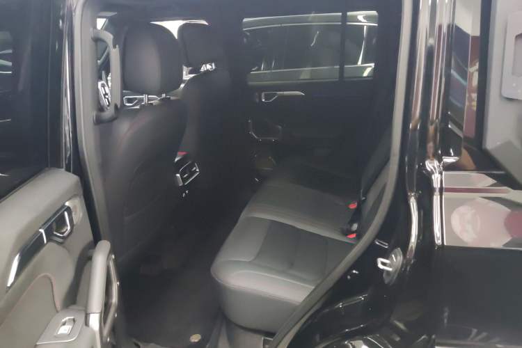 Used JETOUR Traveler 2023 2.0T All-Wheel Drive CrossPRO+
