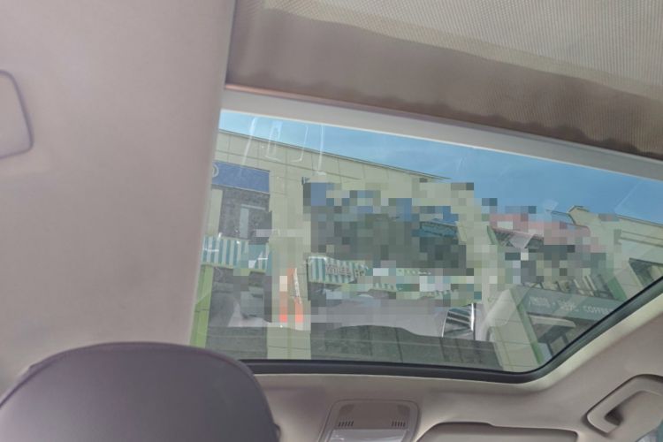 Used Audi Q5 2012 2.0TFSI Technology Model Headliner